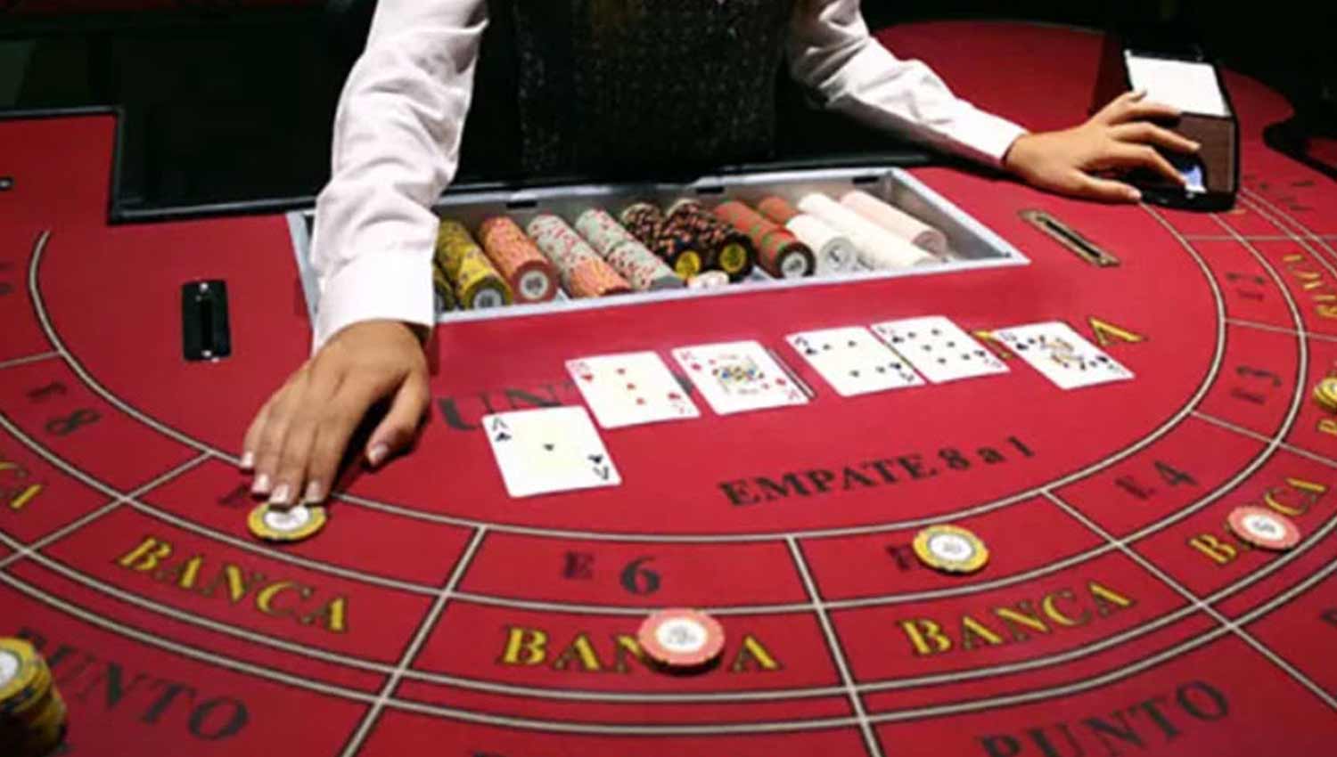 Slot Mitleri ve Kazanma Stratejileri